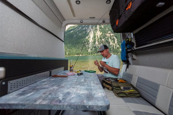 EK_UTAH_COLORADO_LAKE_KAYAK_FISH-7800